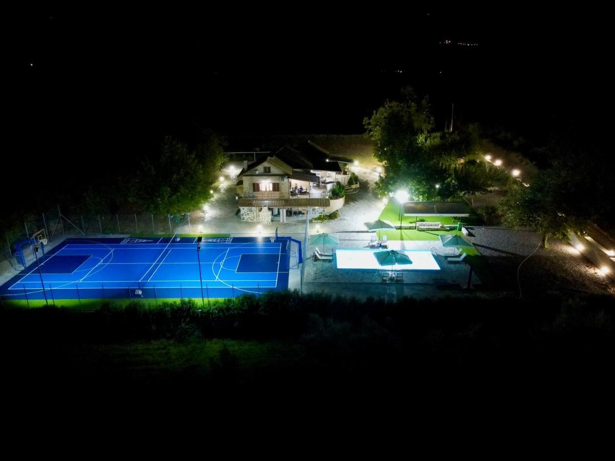 Rouga Paradise Resort วอนิตซา ภายนอก รูปภาพ