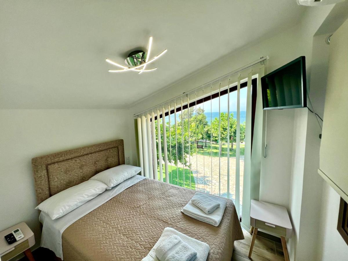 Rouga Paradise Resort วอนิตซา ภายนอก รูปภาพ